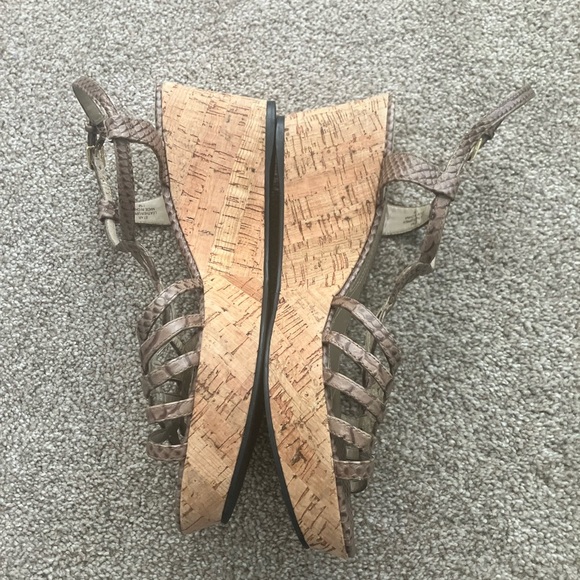 Tahari Star Leather Strappy Slingback Cork Wedge Sandals Size 11M - Picture 3 of 6